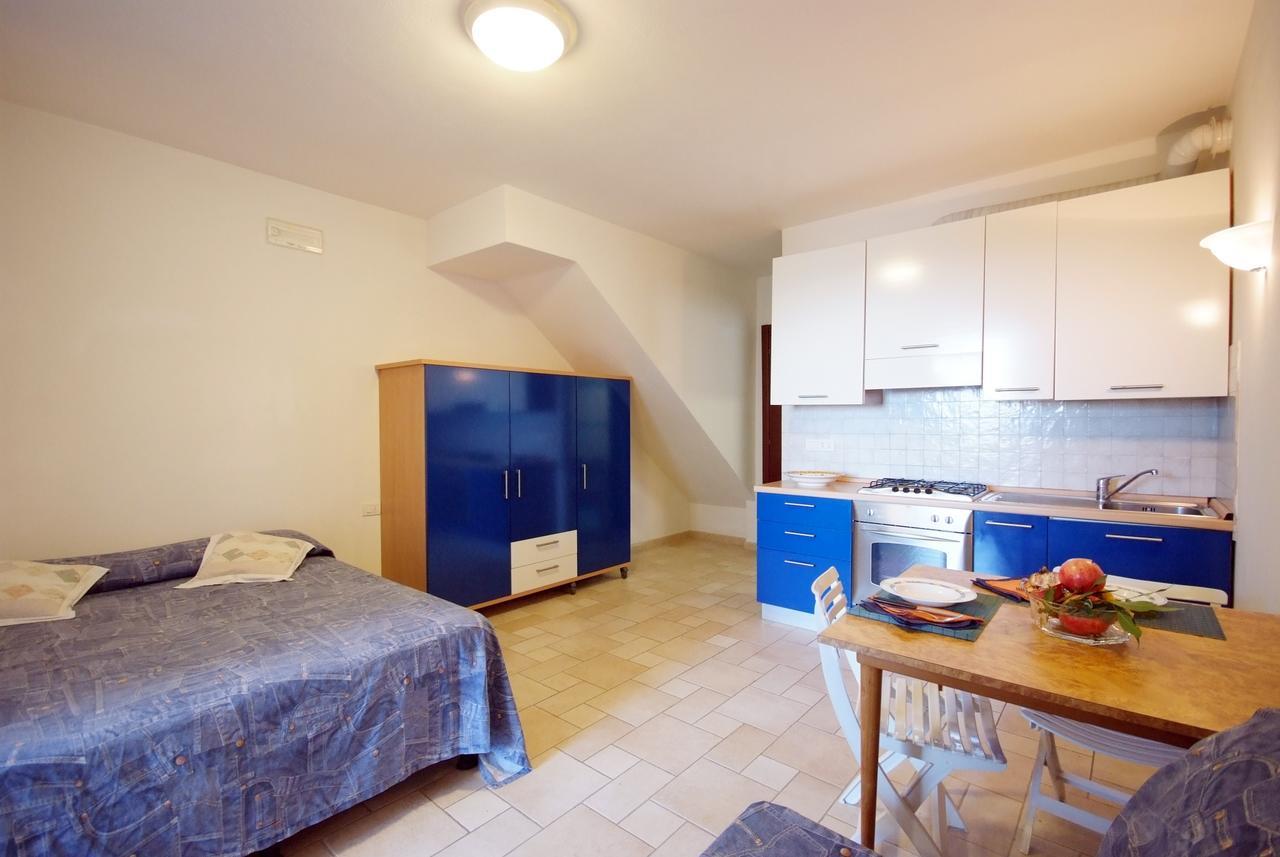 Nisportino Domus Aparthotel Nisporto Luaran gambar