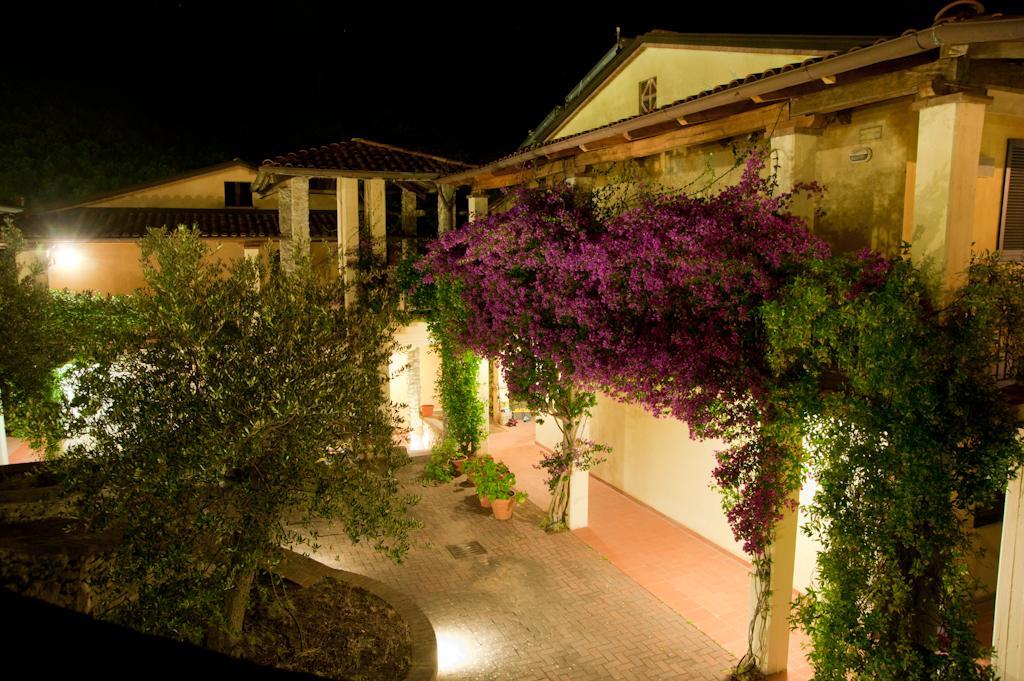 Nisportino Domus Aparthotel Nisporto Luaran gambar
