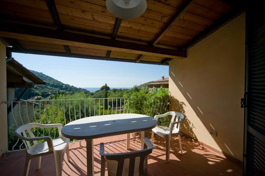 Nisportino Domus Aparthotel Nisporto Luaran gambar